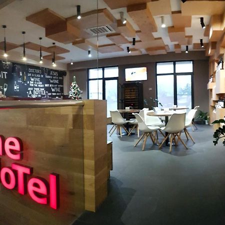Wine Hotel Kisinyov Kültér fotó