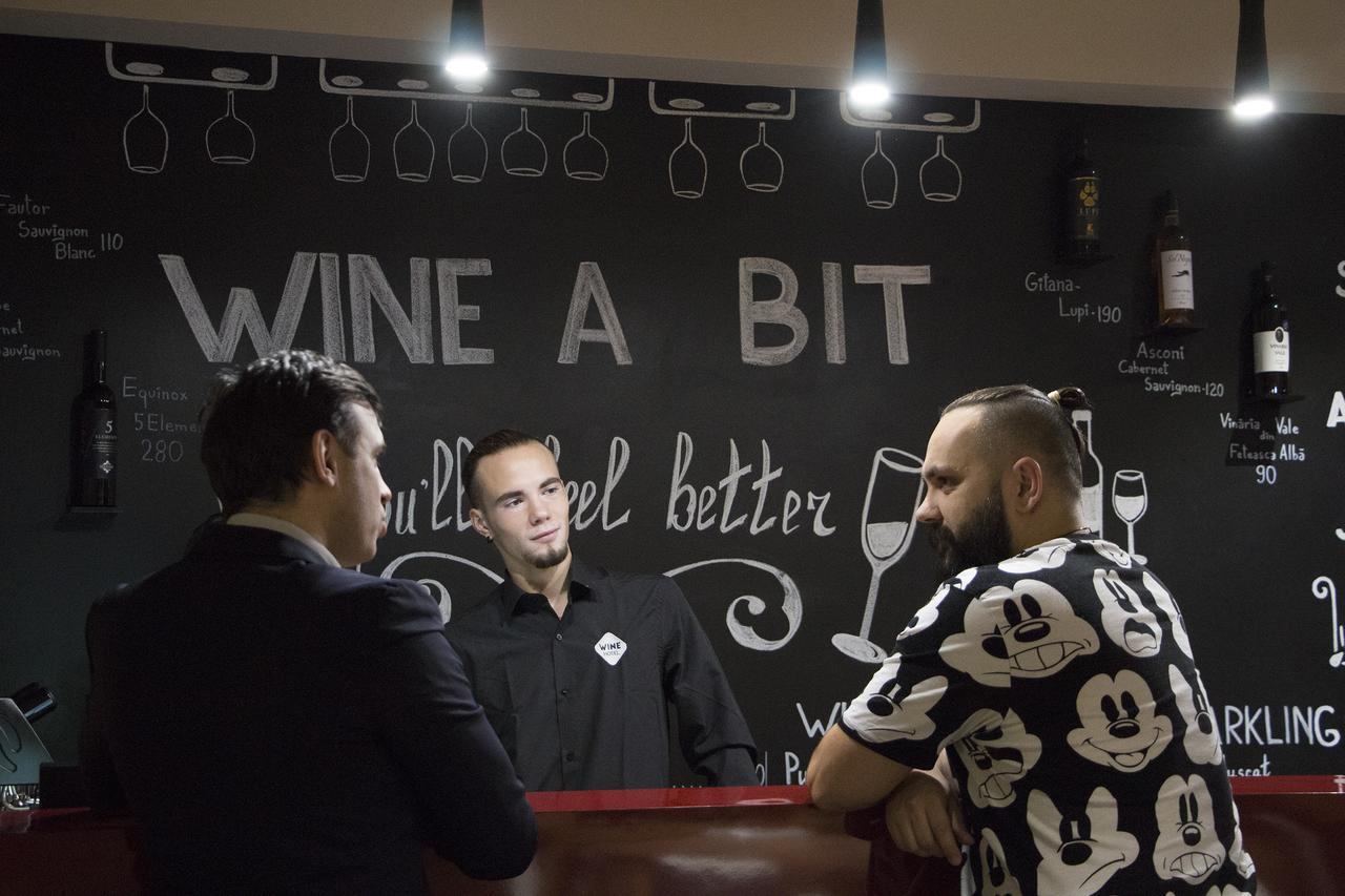 Wine Hotel Kisinyov Kültér fotó