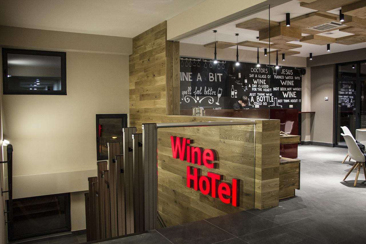 Wine Hotel Kisinyov Kültér fotó