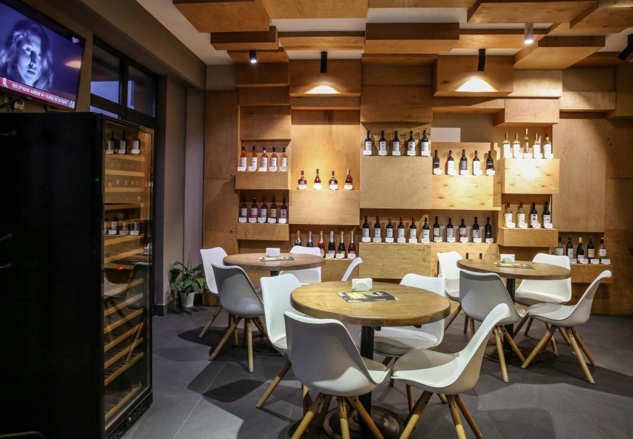 Wine Hotel Kisinyov Kültér fotó