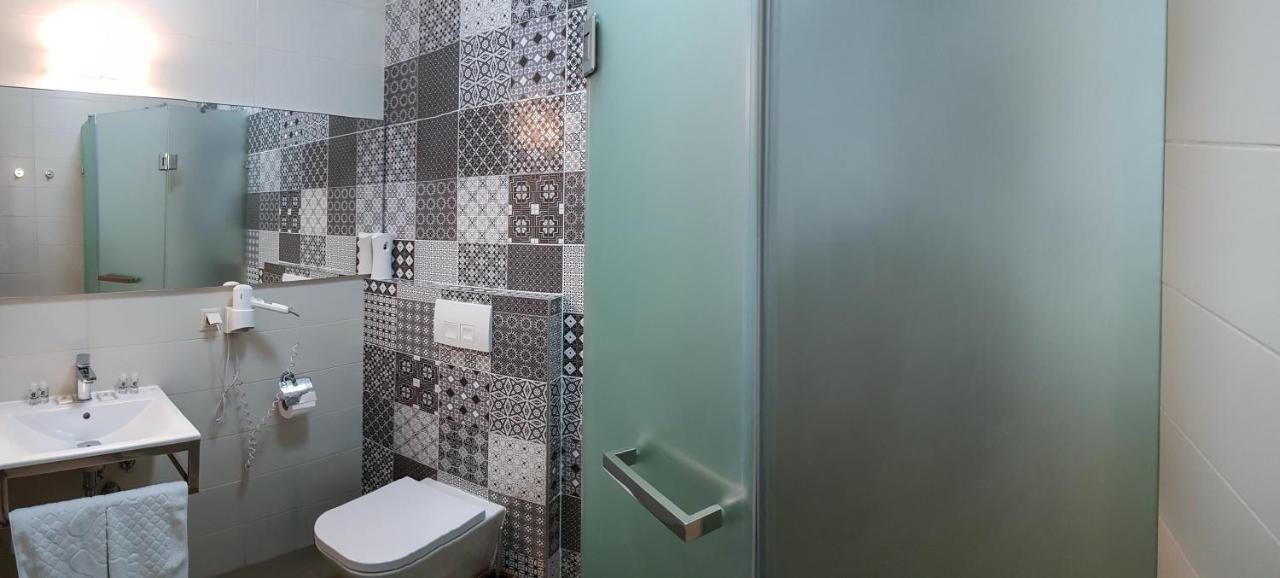 Wine Hotel Kisinyov Kültér fotó