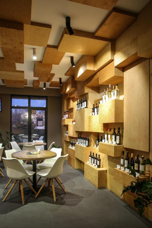 Wine Hotel Kisinyov Kültér fotó